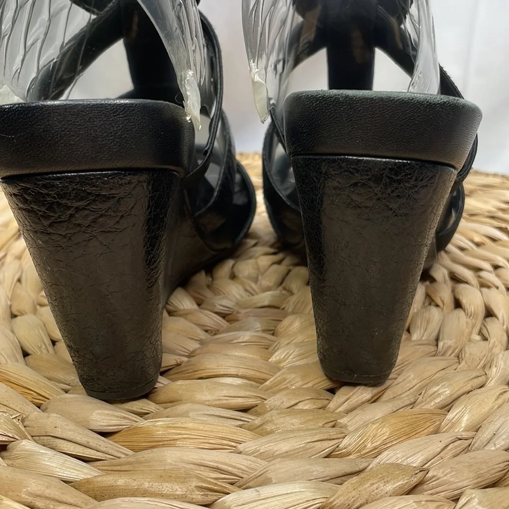 Umberto raffini Signature black, leather, and elastic wedge sandals